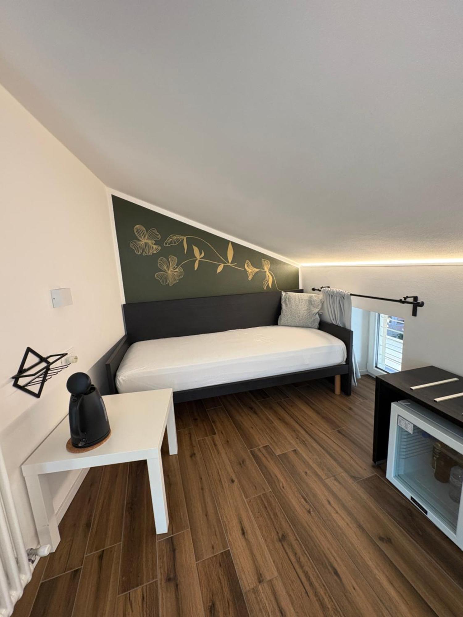 Casa Pitem Bed & Breakfast Torbole Sul Garda Rom bilde